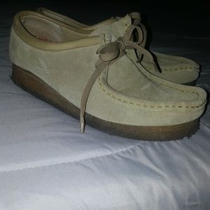 Clarks original beige wallabees